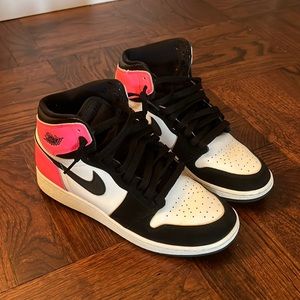 Air Jordan high neon pink